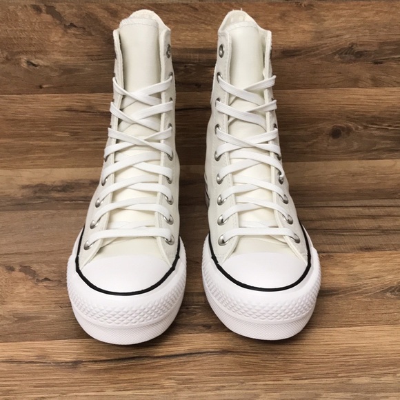 PLATFORM LEATHER CONVERSE EXTRA HIGH TOP BRAND NEW - Picture 3 of 15